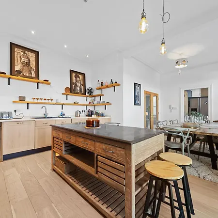 Beautiful Triplex *