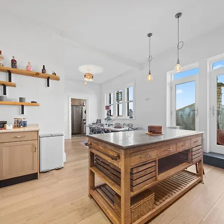 Apartment Beautiful Triplex