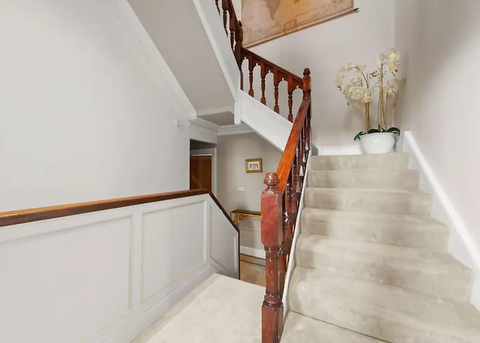 Beautiful Triplex 아파트