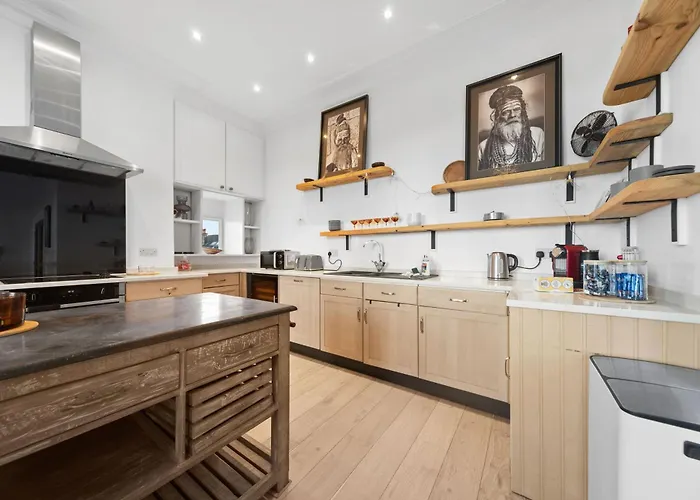 아파트 Beautiful Triplex 해러게이트