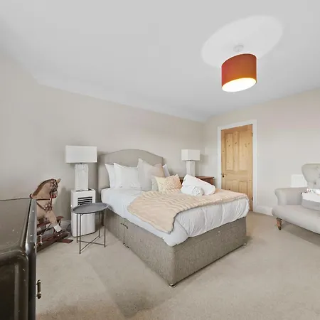 Beautiful Triplex Apartment