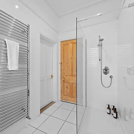 Beautiful Triplex Apartment